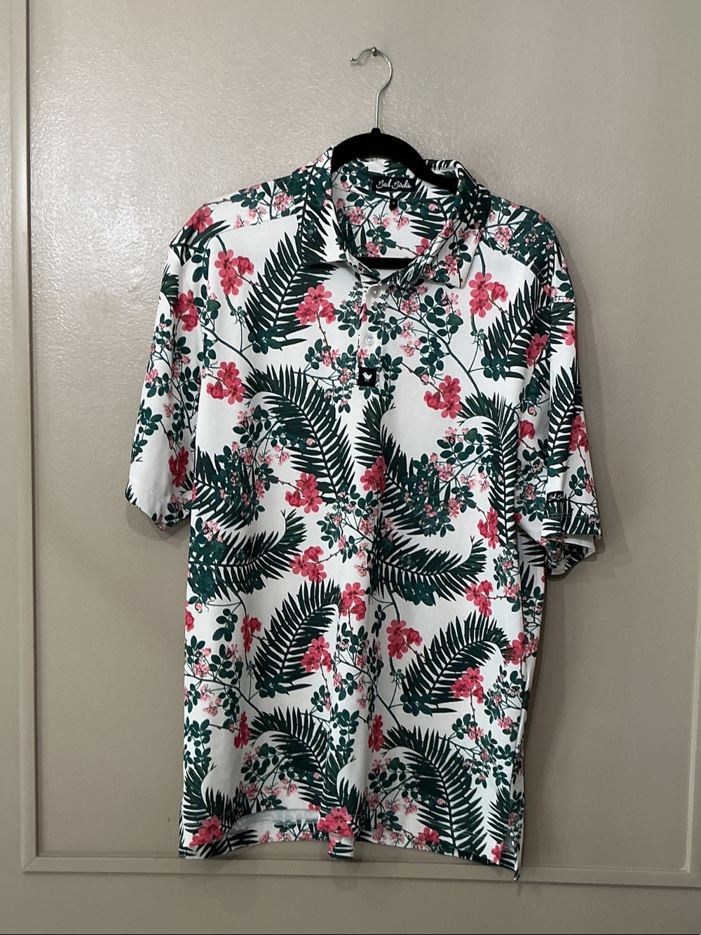 Bad Birdie White Short-Sleeve Tropical Shirt with Green Leaves & Pink Flowers